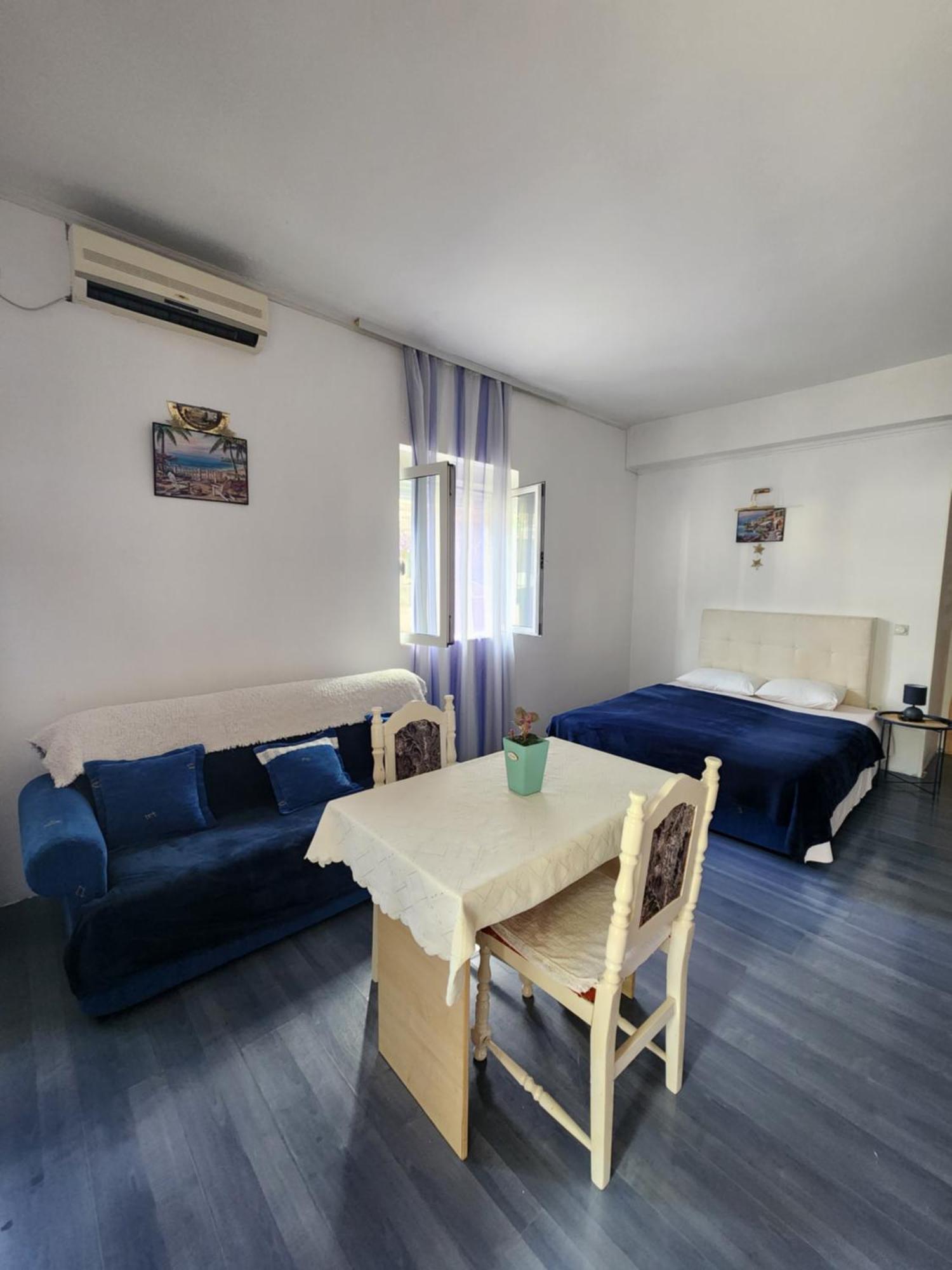Apartments Zenit Kotor Luaran gambar