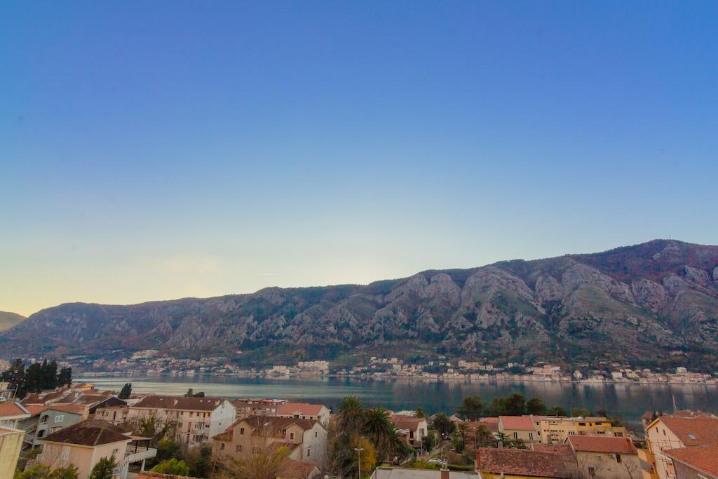 Apartments Zenit Kotor Luaran gambar