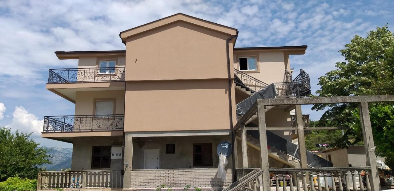 Apartments Zenit Kotor Luaran gambar